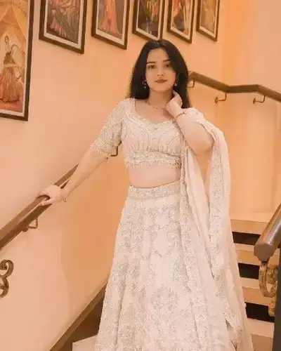 Escort Service In Airoli